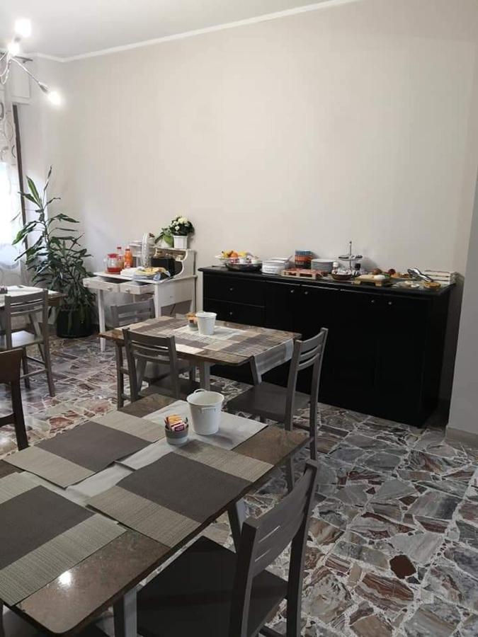 Hotel Doc Canelli Buitenkant foto