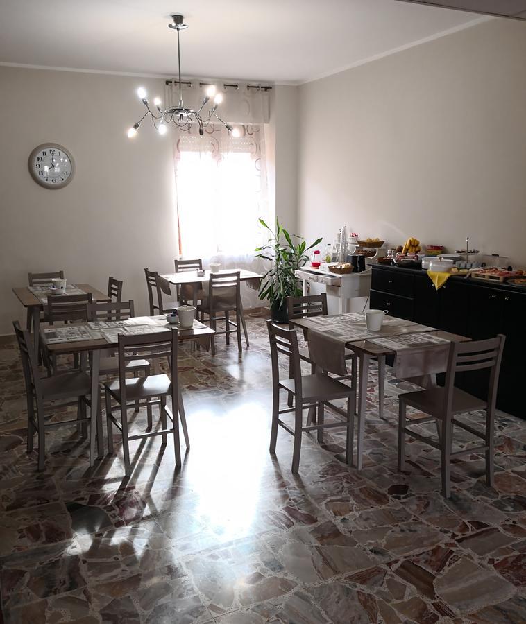 Hotel Doc Canelli Buitenkant foto