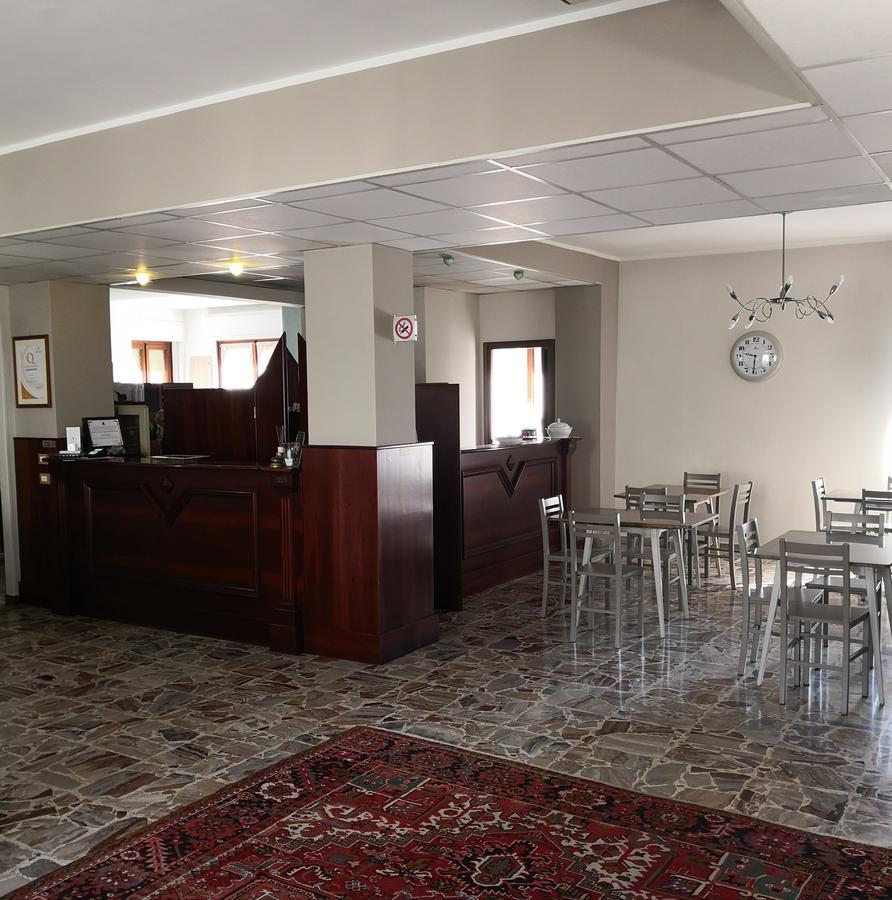 Hotel Doc Canelli Buitenkant foto