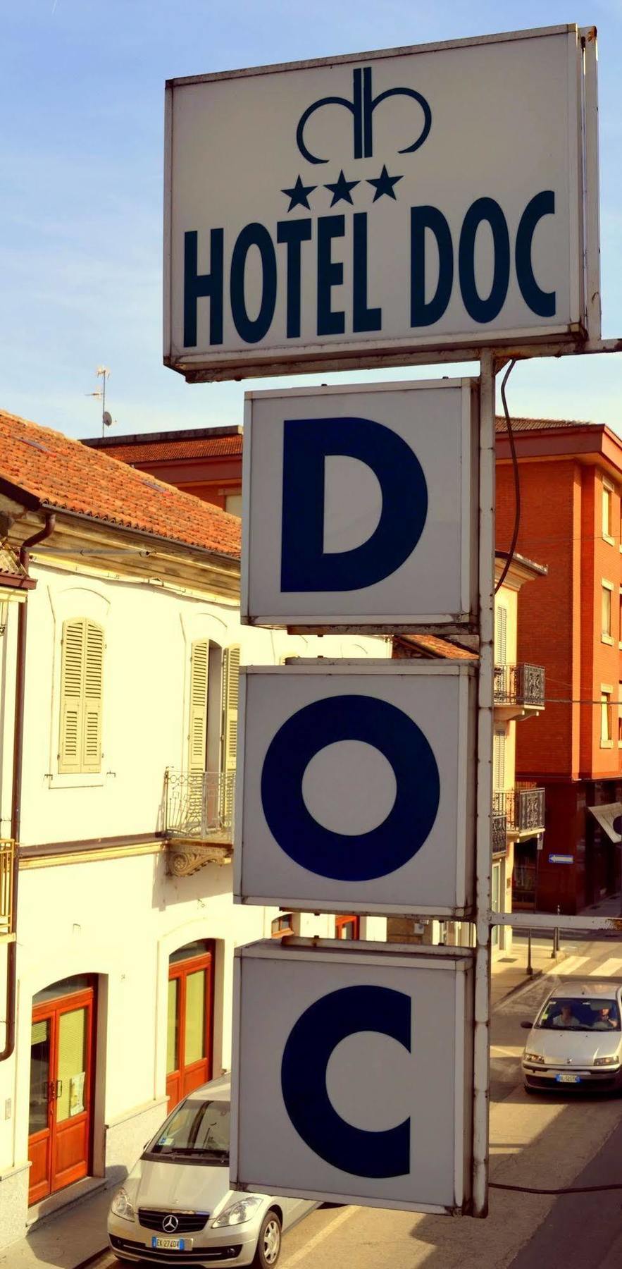 Hotel Doc Canelli Buitenkant foto