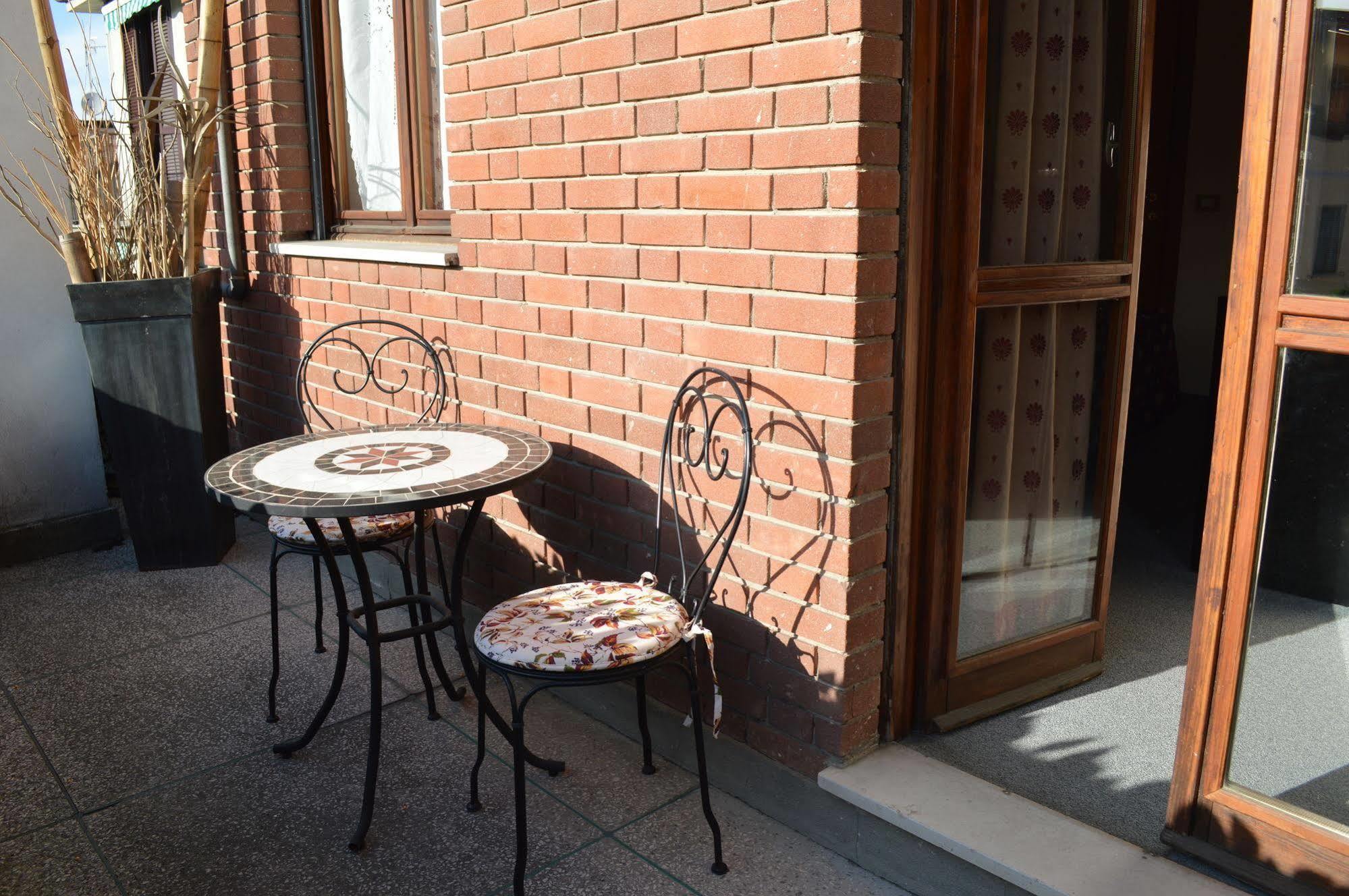 Hotel Doc Canelli Buitenkant foto