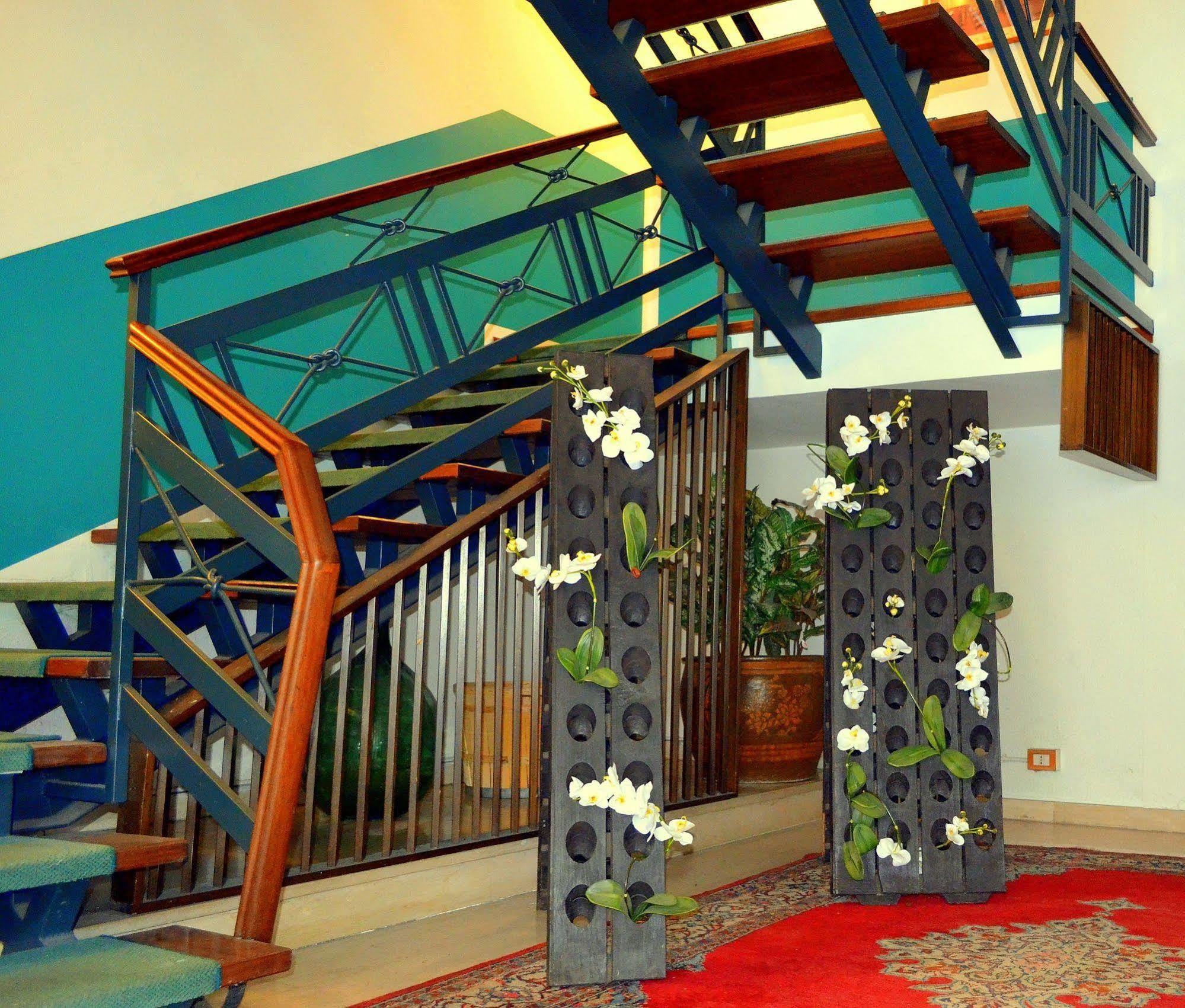 Hotel Doc Canelli Buitenkant foto